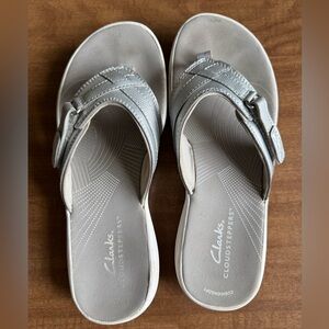 Clark’s Cloudsteppers Women’s size 6